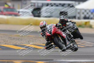 media/Jan-15-2023-SoCal Trackdays (Sun) [[c1237a034a]]/Turn 2 Set 2 (1155am)/